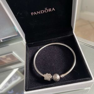 🐶 Pandora Bracelet With Paw Print Charm 🐶